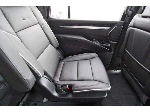 New 2026 Cadillac Escalade Sport w/ Touring Package AWD/4WD image 11