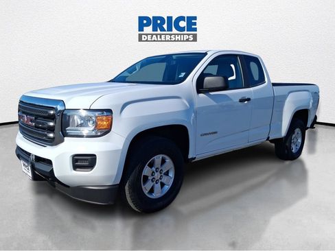 Used 2018 GMC Canyon 4x4 Extended Cab w/ Convenience Package image 2
