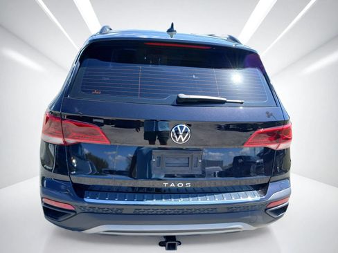 Used 2022 Volkswagen Taos S FWD image 5