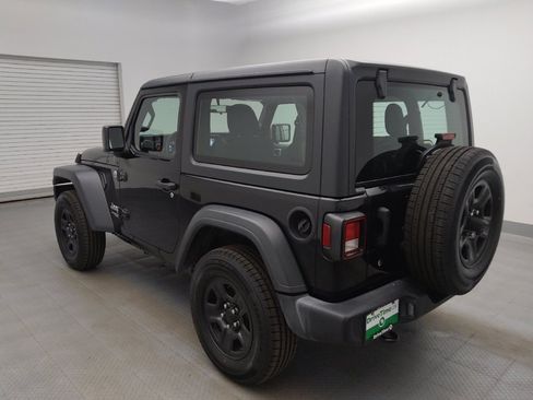 Used 2019 Jeep Wrangler Sport AWD/4WD image 5
