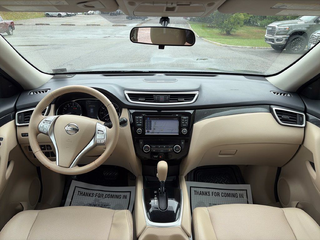 Used 2015 Nissan Rogue SL w/ SL Premium Package FWD image 13