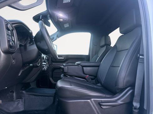 Certified 2025 Chevrolet Silverado 2500 W/T w/ WT Convenience Package image 9