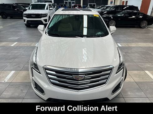 Used 2018 Cadillac XT5 Luxury w/ Driver Awareness Package FWD image 20