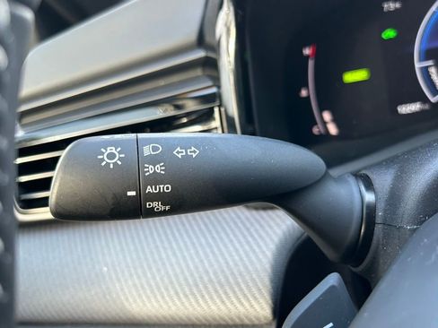 Certified 2026 Toyota Camry SE w/ Convenience Package FWD image 22