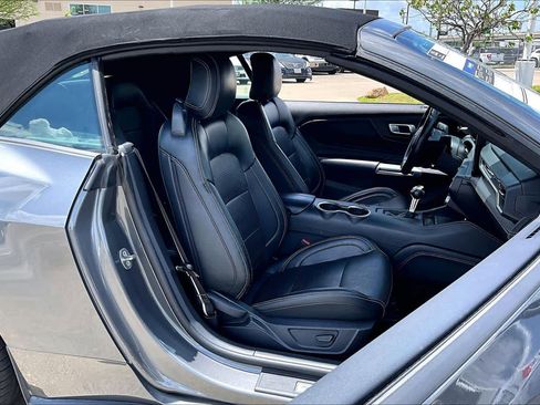 Used 2024 Ford Mustang Premium image 8