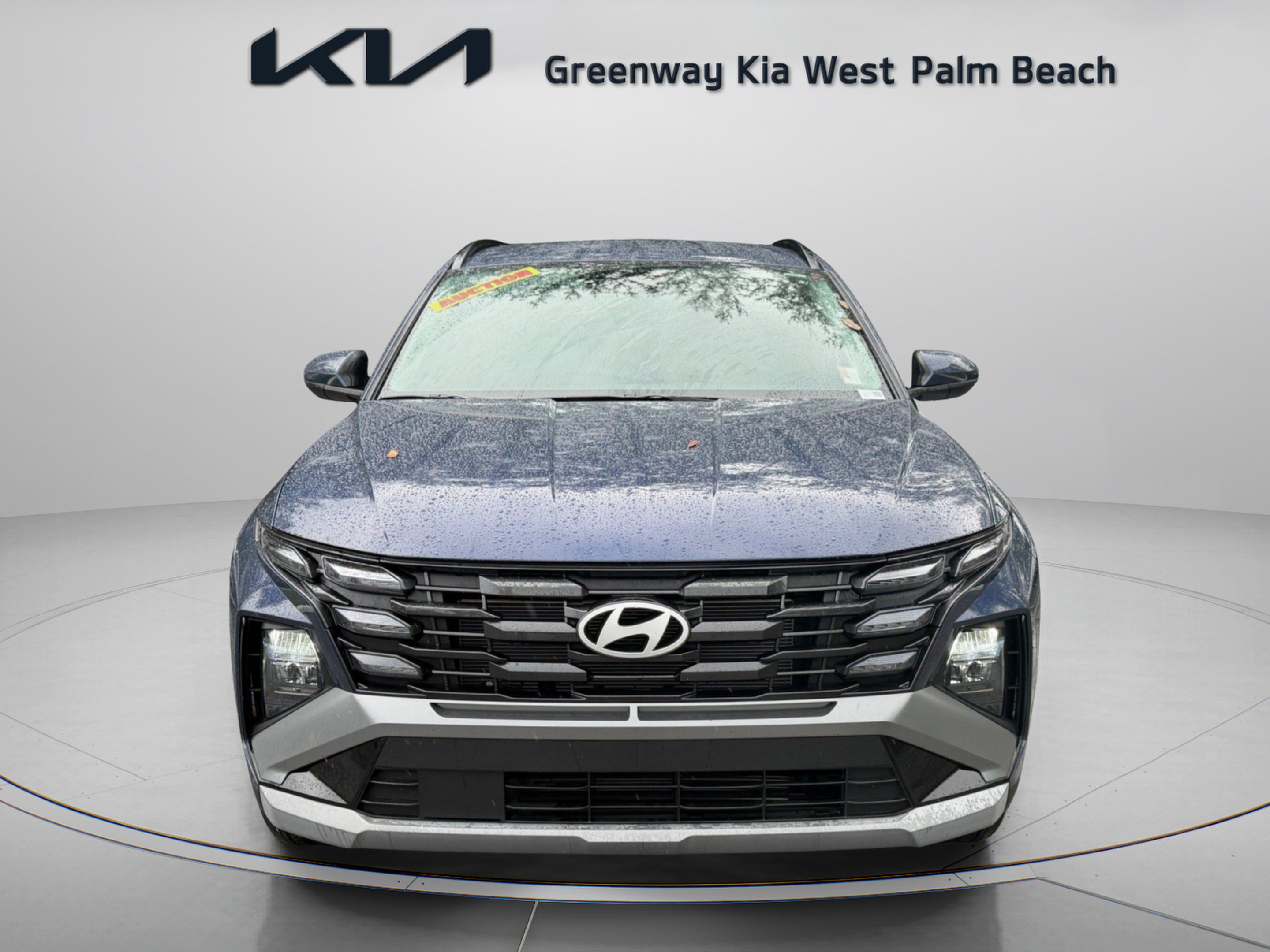 Used 2025 Hyundai Tucson SEL FWD image 2