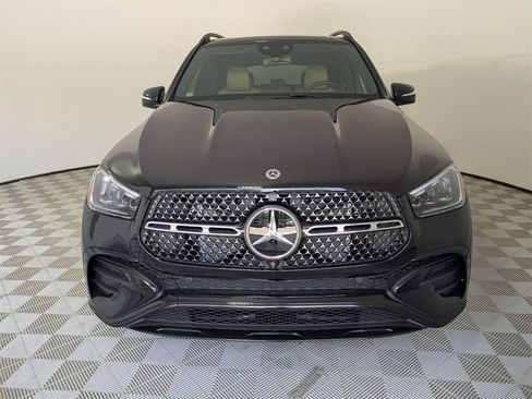 New 2025 Mercedes-Benz GLE 450 4MATIC image 2
