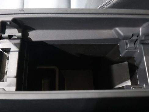 Used 2023 Nissan Rogue SL w/ SL Premium Package image 35