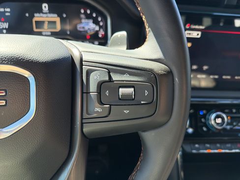 Used 2023 GMC Sierra 1500 AT4 image 59