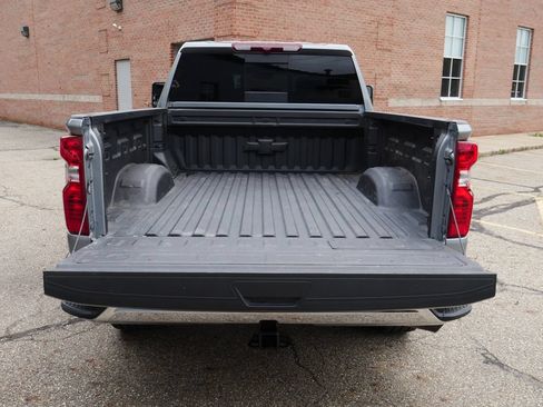 Used 2025 Chevrolet Silverado 2500 LT w/ Safety Package AWD/4WD image 6
