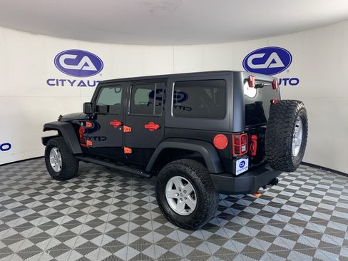 Used 2017 Jeep Wrangler Unlimited Sport AWD/4WD image 5