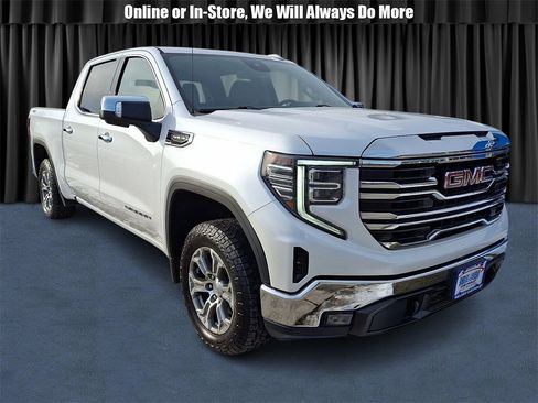 Used 2023 GMC Sierra 1500 SLT w/ SLT Convenience Package image 1