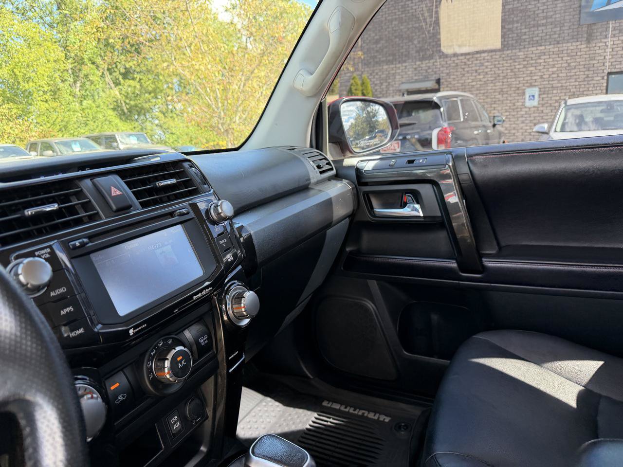 Used 2017 Toyota 4Runner TRD Pro AWD/4WD image 12