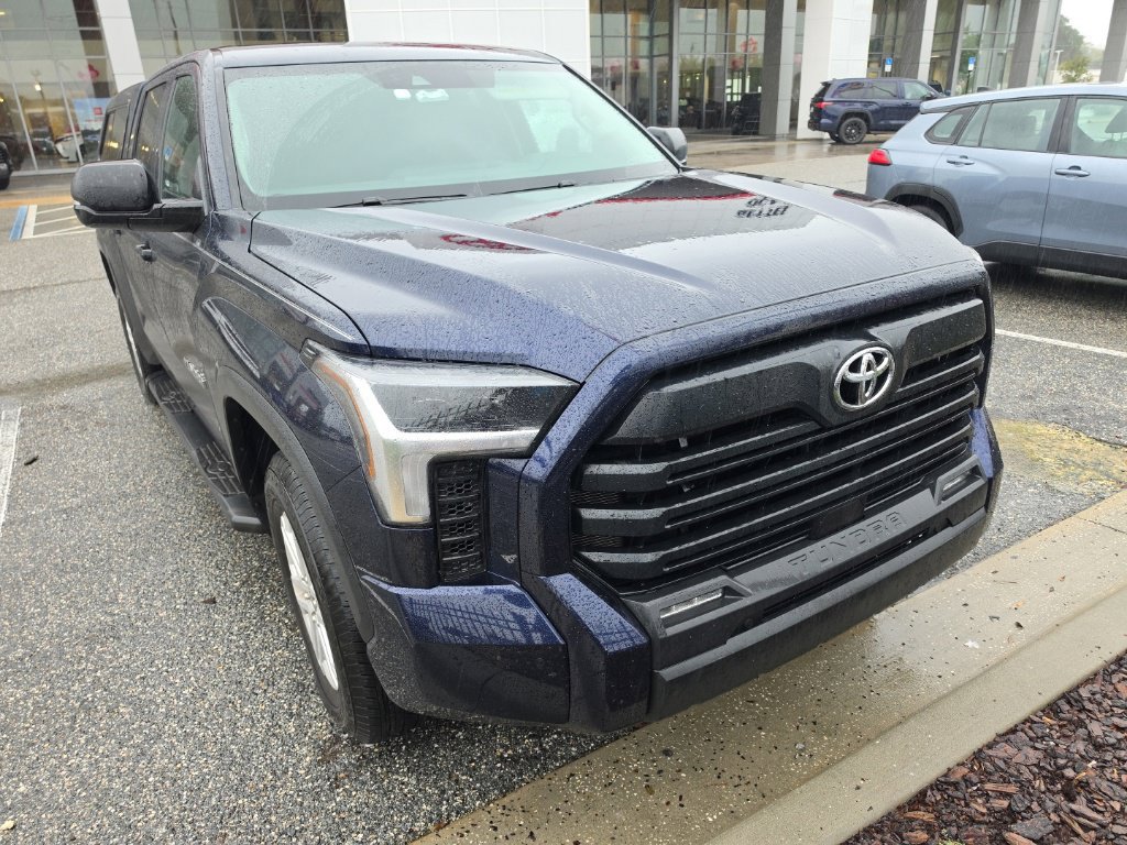 Used 2024 Toyota Tundra SR5 w/ SR5 Convenience Package RWD image 2