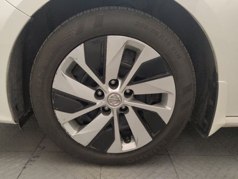 Used 2021 Nissan Altima 2.5 S FWD image 31