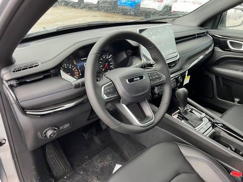 New 2026 Jeep Compass Limited image 8