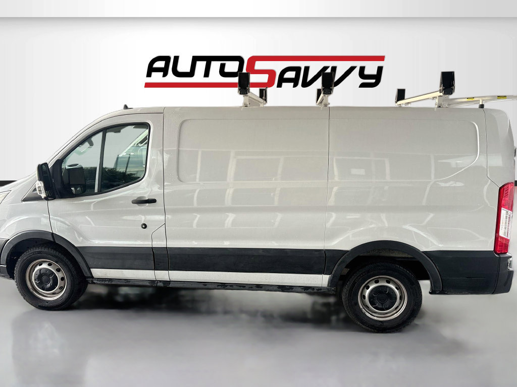 Used 2025 Ford Transit 150 Low Roof RWD image 4