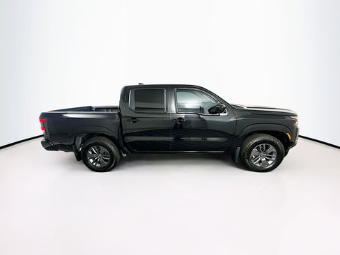 Used 2025 Nissan Frontier SV image 10