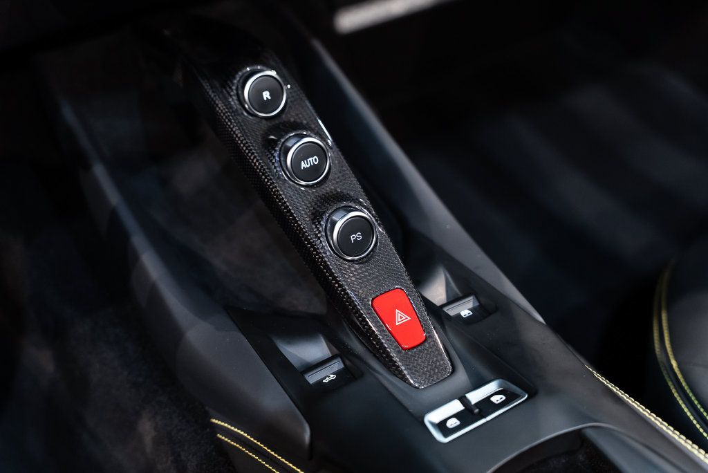 Certified 2023 Ferrari 812 GTS RWD image 40