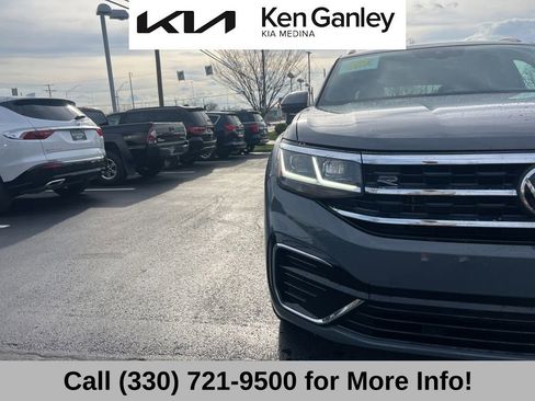 Used 2021 Volkswagen Atlas Cross Sport SEL Premium R-Line AWD/4WD image 17