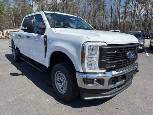 New 2026 Ford F250 XL w/ XL Chrome Package AWD/4WD image 7