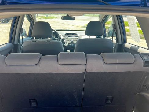 Used 2010 Honda Fit image 14