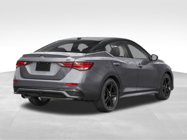 Used 2024 Nissan Sentra SR w/ SR Premium Package FWD image 2