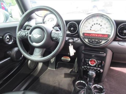 Used 2013 MINI Cooper S FWD image 12