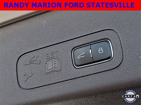 Used 2023 Lincoln Aviator AWD w/ Premium Package image 31