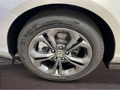 New 2025 Honda Accord EX-L image 11
