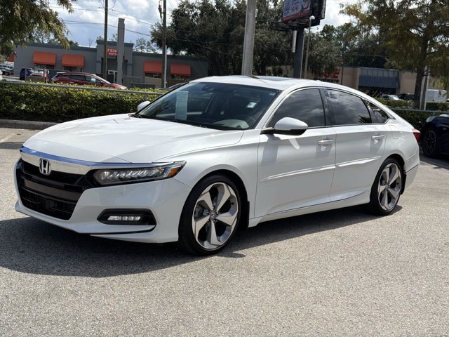 Used 2018 Honda Accord Touring image 7
