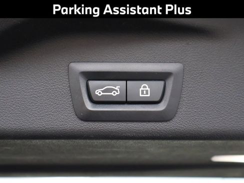 Used 2020 BMW X5 xDrive40i w/ Premium Package image 19