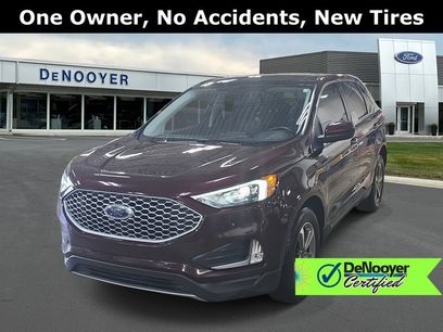 Used 2024 Ford Edge SEL w/ Convenience Package