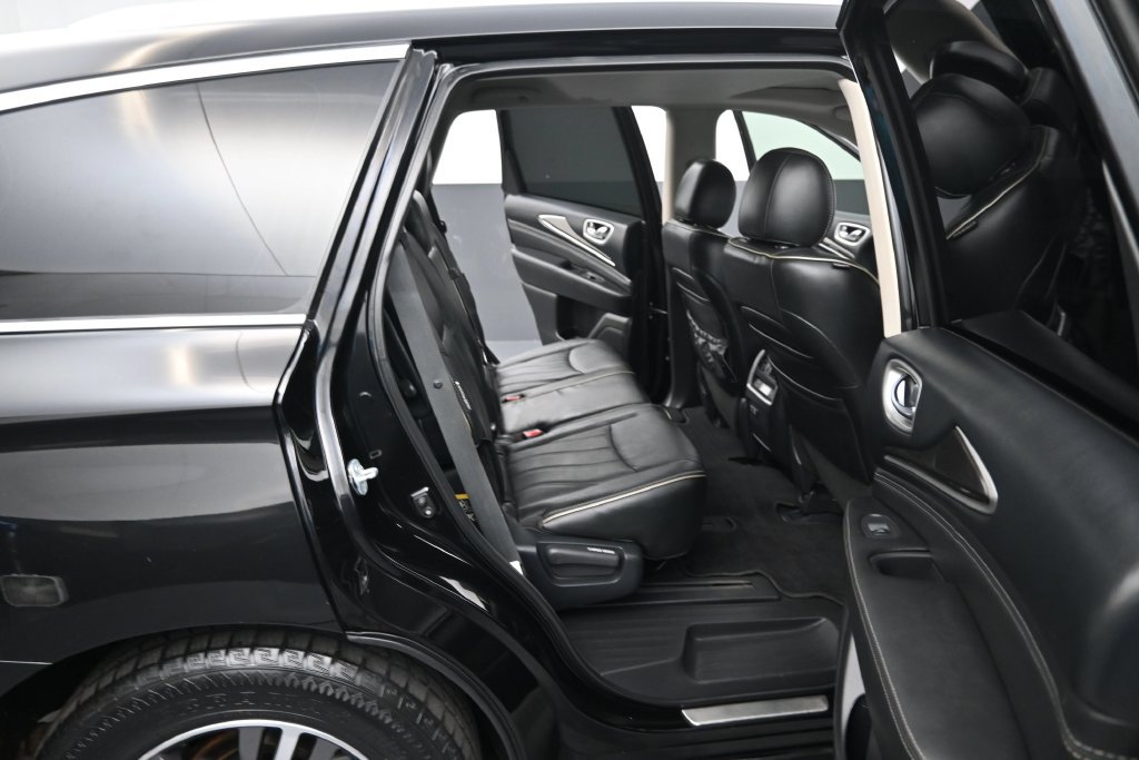 Used 2020 INFINITI QX60 Luxe w/ Essential Package FWD image 26