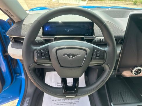 Used 2022 Ford Mustang Mach-E Premium AWD/4WD image 15