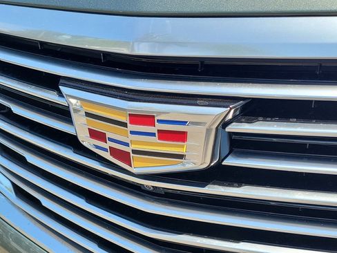 Certified 2024 Cadillac Escalade ESV Premium Luxury Platinum AWD/4WD image 31