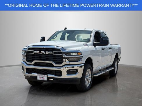 New 2026 RAM 3500 Big Horn AWD/4WD image 7