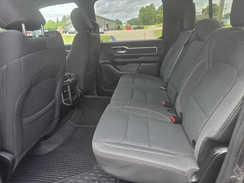 Used 2023 RAM 1500 Big Horn AWD/4WD image 30