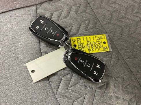 Used 2024 Chevrolet Equinox LT image 51