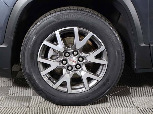 Used 2020 GMC Acadia SLE w/ Driver Convenience Package image 24