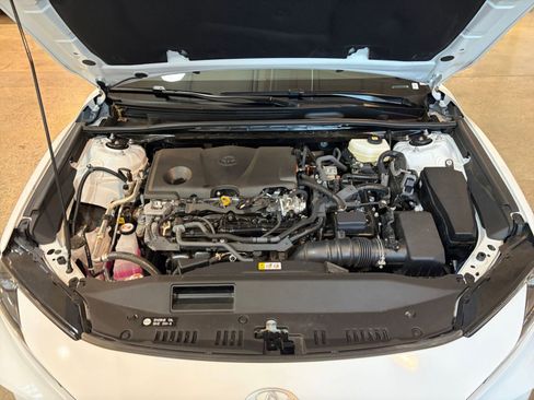 Used 2025 Toyota Camry LE image 31