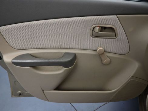 Used 2011 Kia Rio LX image 16