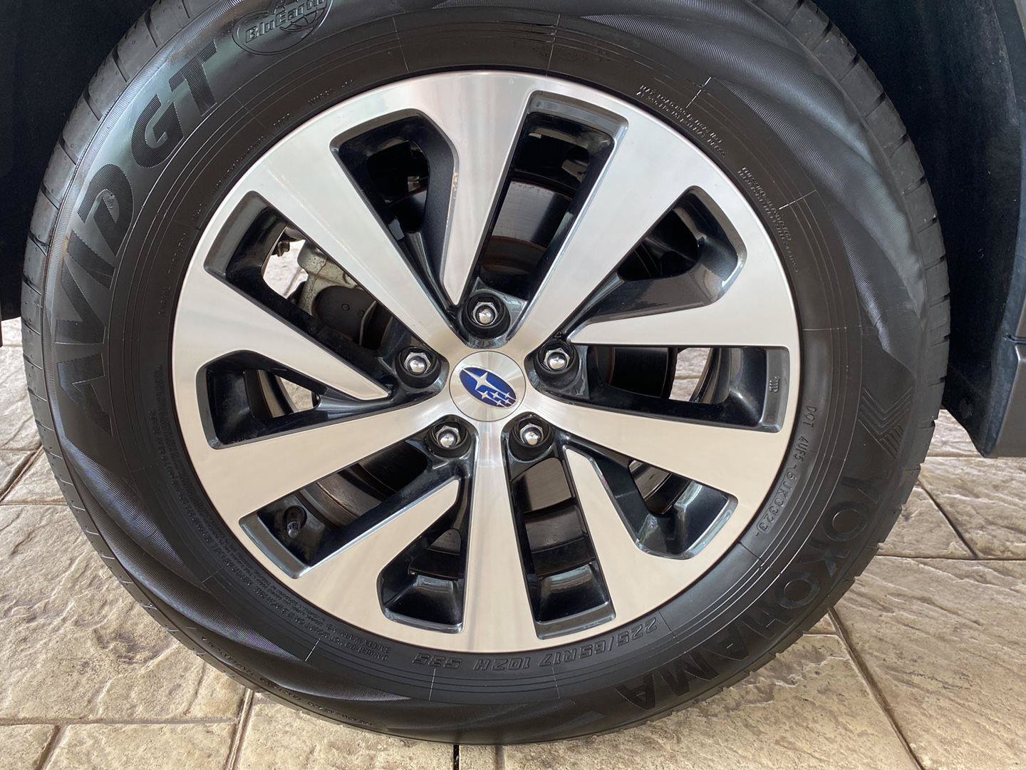 Used 2024 Subaru Outback Premium AWD/4WD image 13