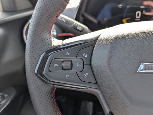 New 2026 Chevrolet Trax RS w/ Sunroof Package FWD image 18