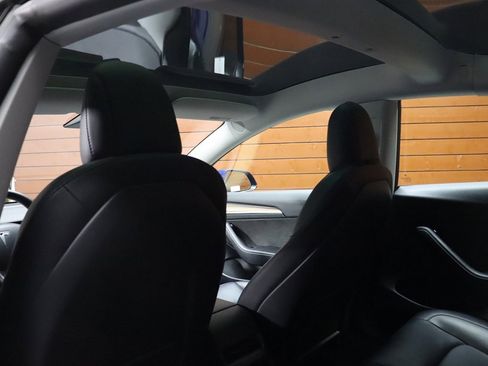 Used 2022 Tesla Model 3 image 26