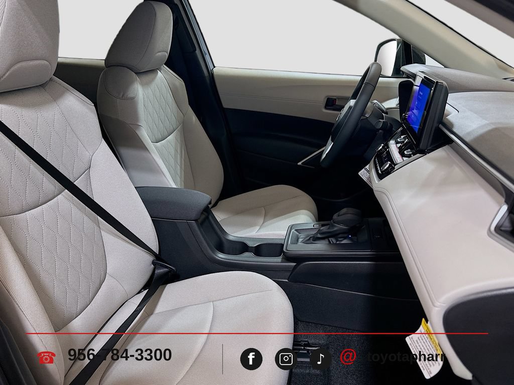 New 2026 Toyota Corolla Cross LE FWD image 27