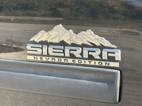 Used 2013 GMC Sierra 1500 SL image 12