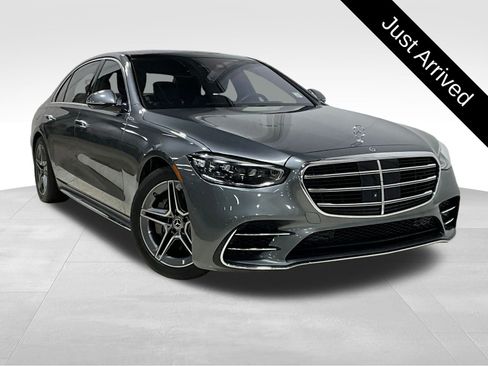 Used 2022 Mercedes-Benz S 580 4MATIC Sedan image 1