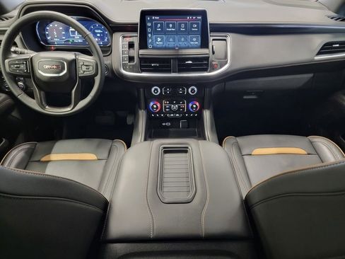 Used 2024 GMC Yukon AT4 image 21