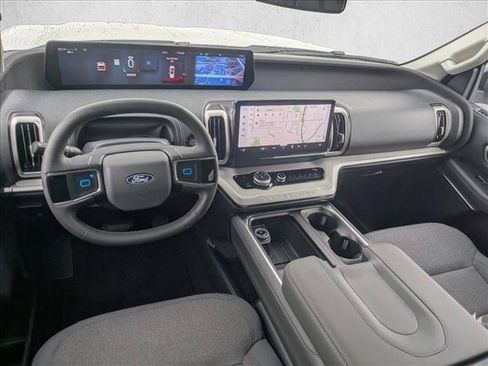 New 2027 Ford Expedition Active RWD image 14